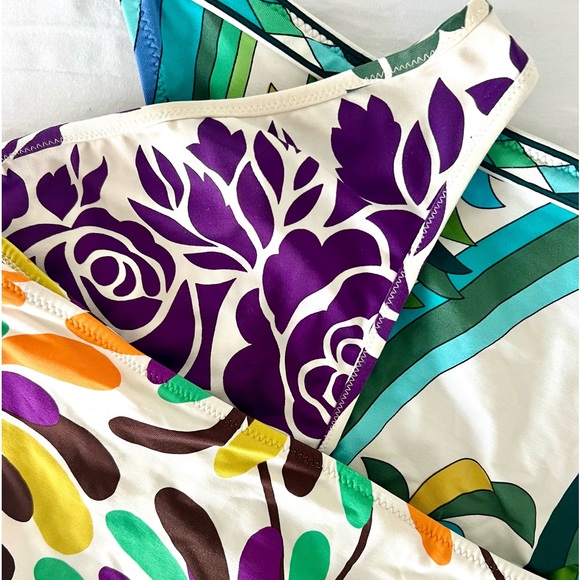 BCBGMaxAzria SALE: bundle of 3 colorful Swim bikini bottom NEW❤️ - Picture 2 of 10